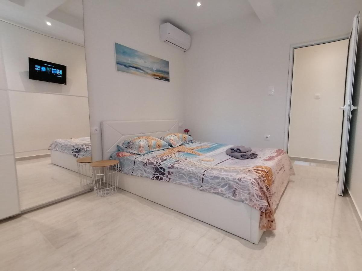 Sea Pleasure Apartment Peraía Exterior foto